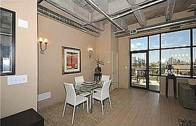 Photo of 2940 Baltimore Ave Apt 1101, Kansas City, MO