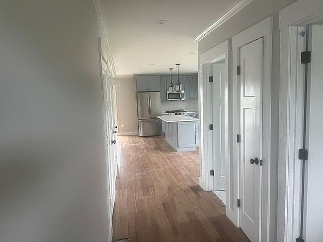 Photo of 9 Ariana Cir, Milford, MA