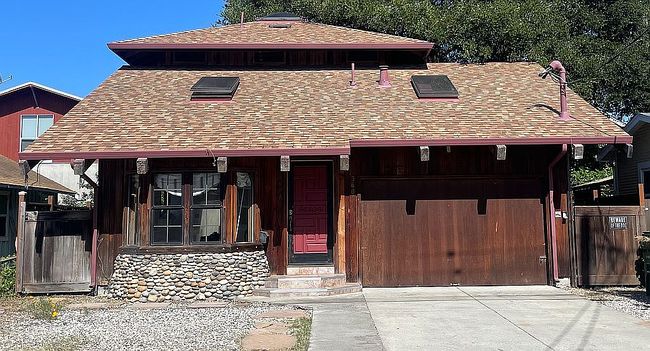 Photo of 360 8th Ave, Santa Cruz, CA