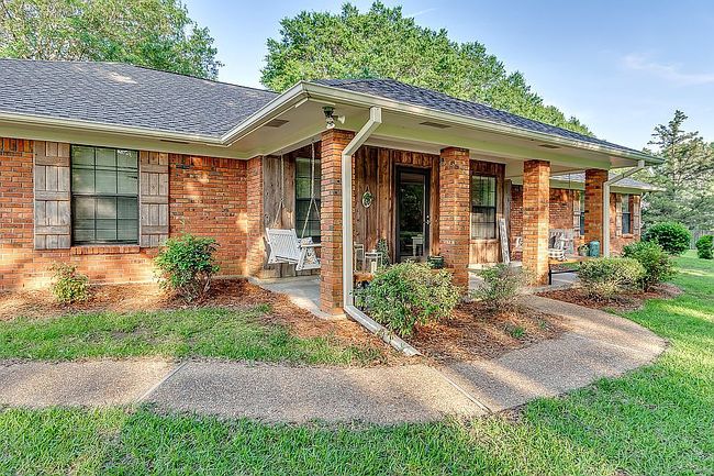 Preview of property located at 136 Three Prong Rd