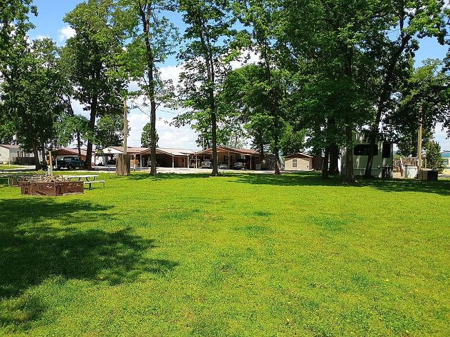 Additional photo 2 of property located at 65616 E 256th Rd