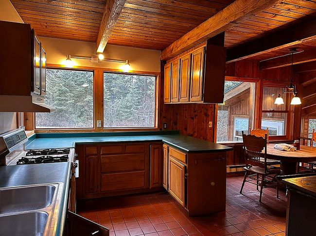 Photo of 3310 Fifteen Mile Creek Rd, Kettle Falls, WA