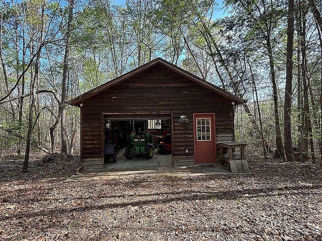 Image of 295 French Rd