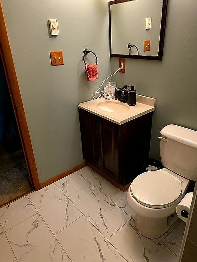Image of 15 Hawthorn Dr