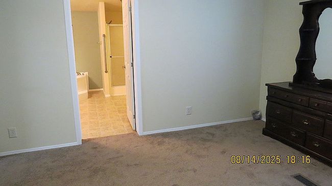 Photo of 5556 E La Paloma Ln, Hereford, AZ