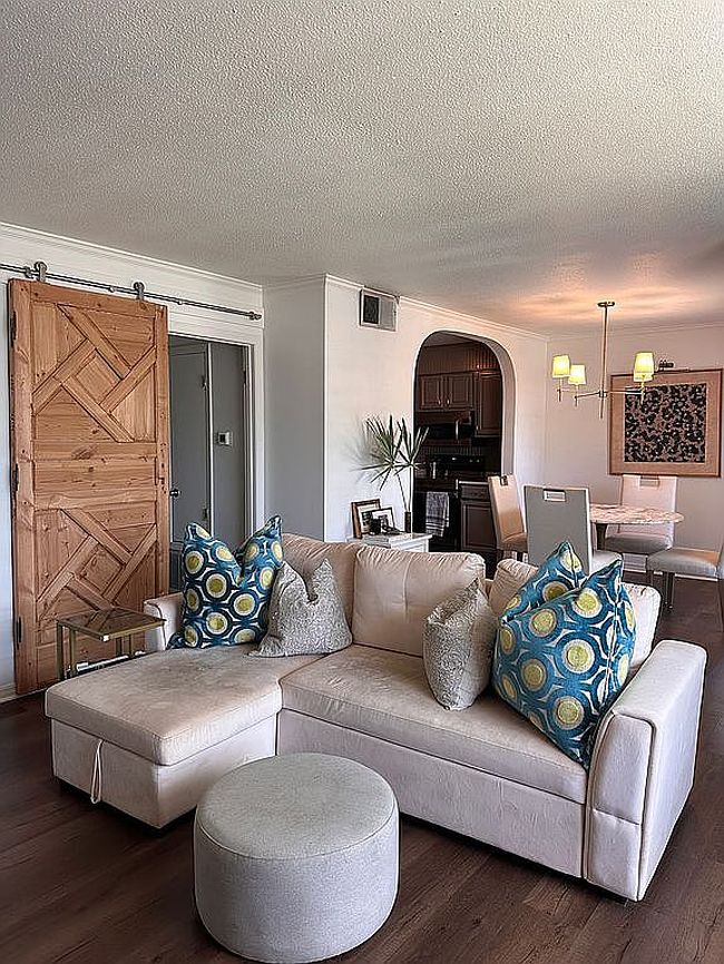 Photo of 207 S Mobile St Apt 204