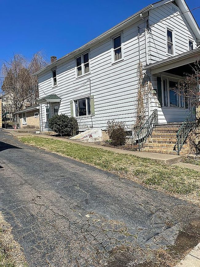 Image of 209 S Empire St