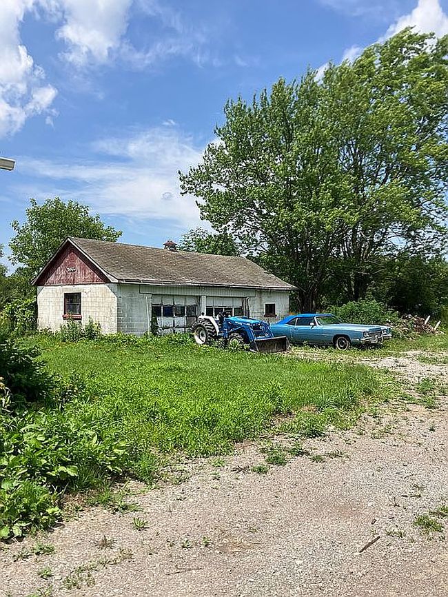 Photo of 11356 Bullis Rd, Marilla, NY