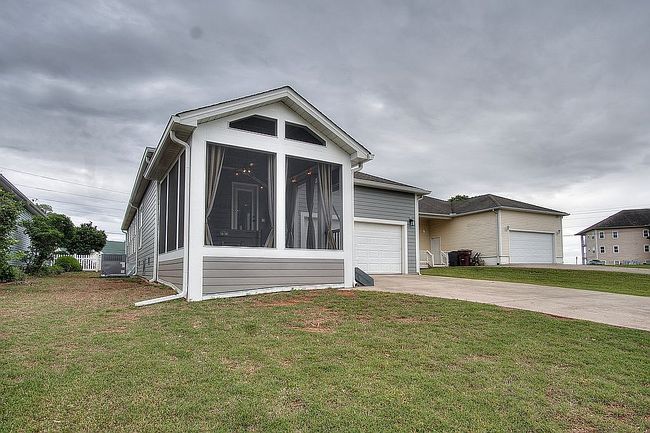 Image of 5709 Bay Village Dr