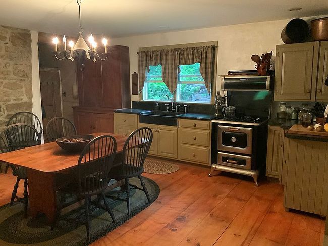 Photo of 957 Mount Pleasant Rd, Pottstown, PA