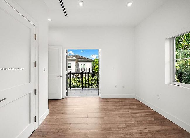 Image of 3100 Sw 42nd Ave