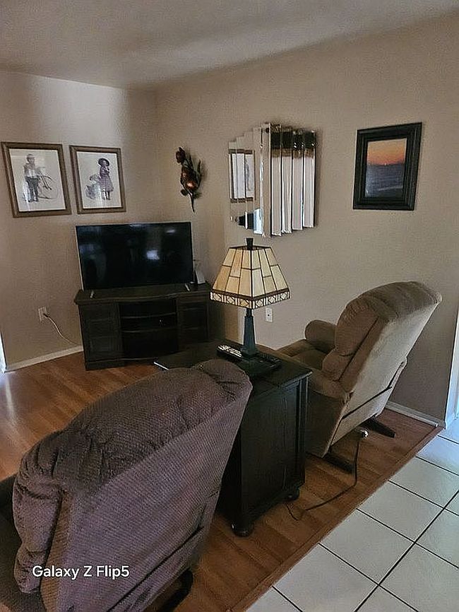 Photo of 2303 Canal Dr #F7, Bradenton, FL