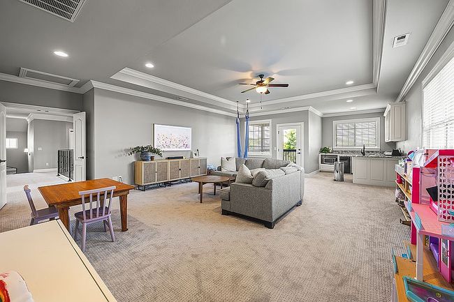 Image of 13 Dawn Hills Dr