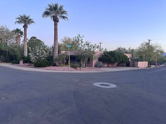 Image of 4149 E Oxford Dr