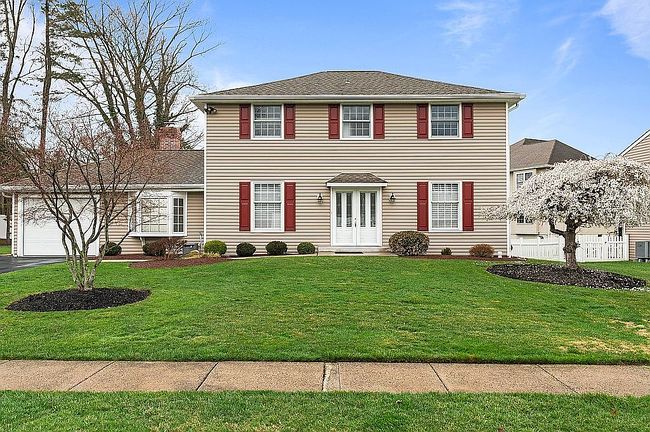 Image of 466 Yale Dr