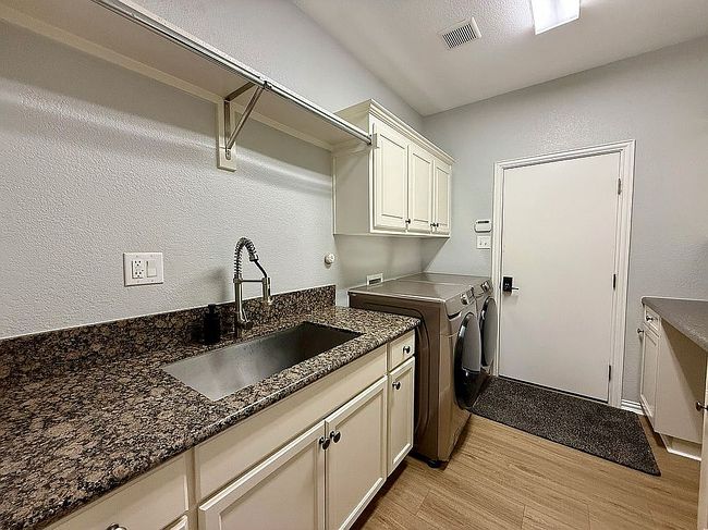 Additional photo 1 of property located at 1329 Cog Hill Dr