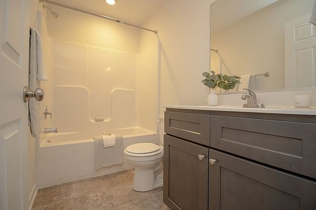 Photo of 872 Two Bid Rd, Evington, VA