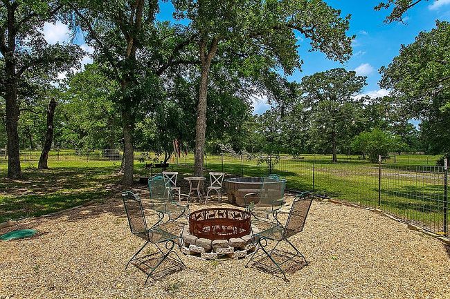 Photo of 15303 Autumn Oaks Ln, Iola, TX