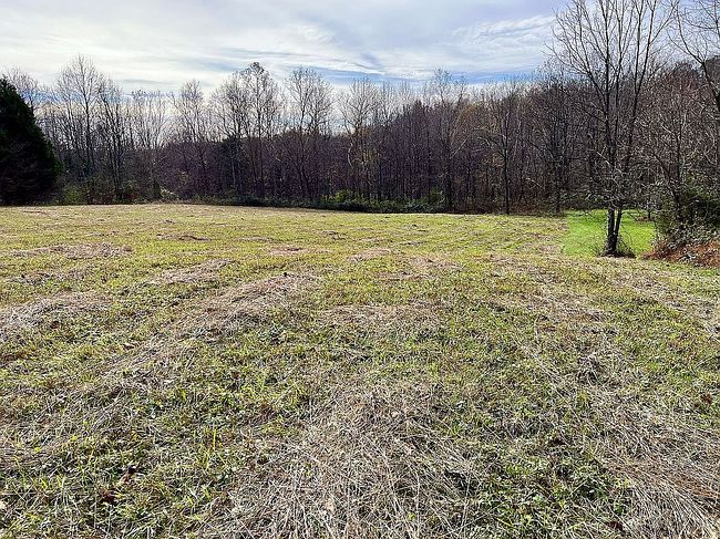 Additional photo 1 of property located at 6825 Hulse Ln Se