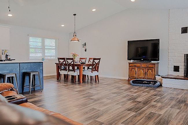 Image of 511 W Morgan St