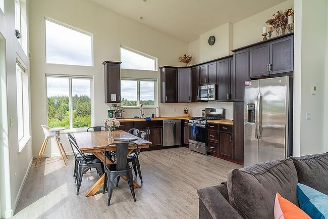 Photo of 471 Cozy Cove Dr, Homer, AK