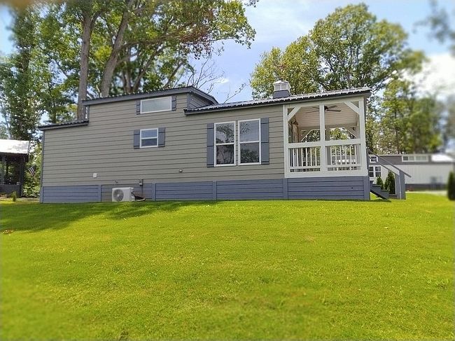 Additional photo 3 of property located at 112 Pine Grove Ln