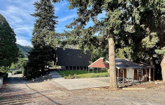 Photo of 6154 Pioneer Ave, Cashmere, WA