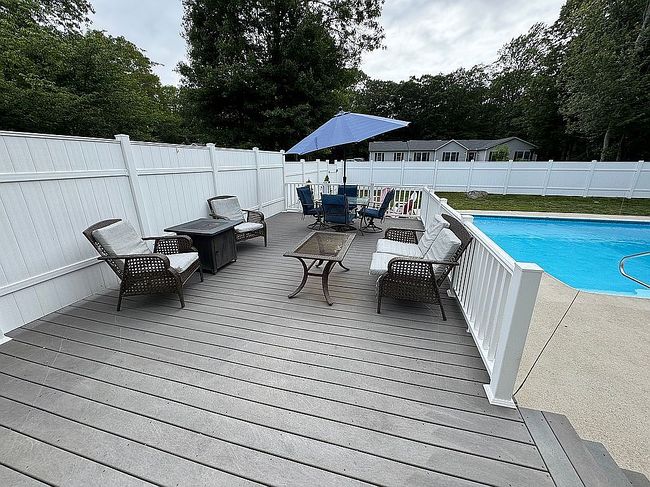 Photo of 163 Briar Hill Rd, Groton, CT