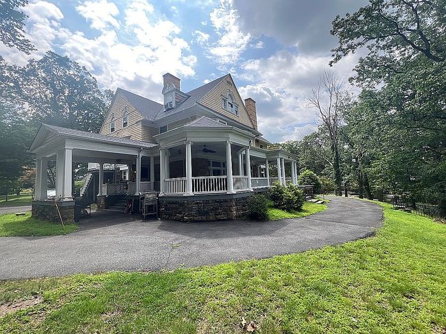 Photo of 789 Belvidere Ave