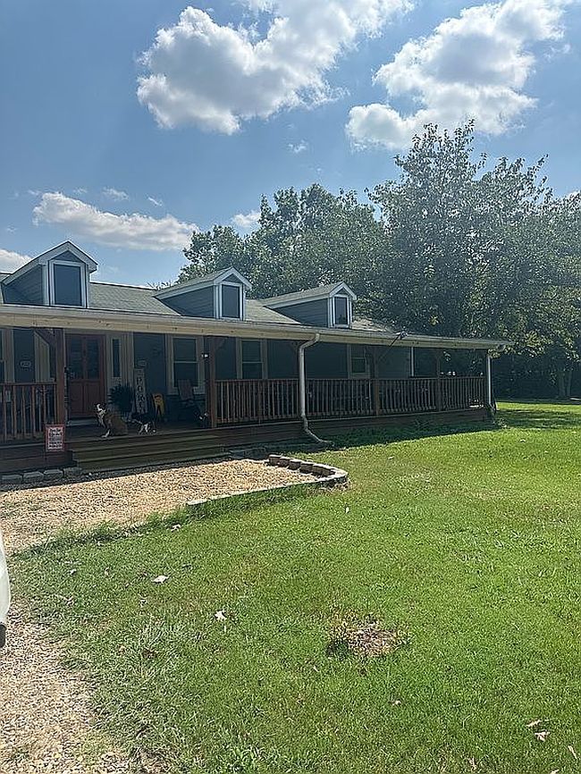 Photo of 329 Vz County Road 3810, Wills Point, TX