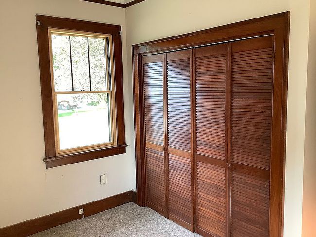 Image of 444 W 4th St