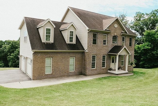 Photo of 65 Hillside Dr
