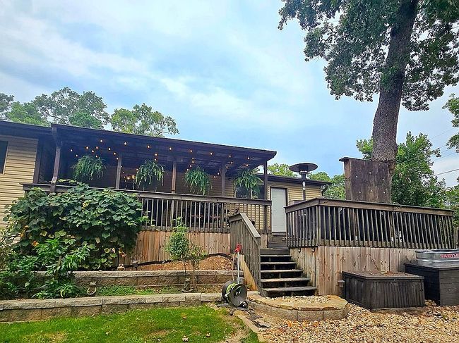 Photo of 8107 Spruce Dr