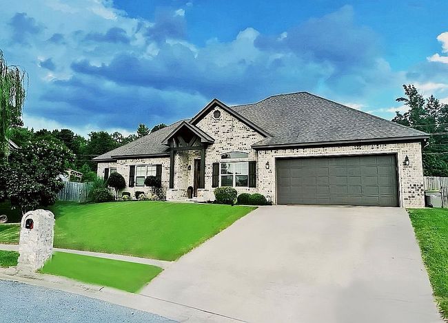 6108 Remington Dr, Bryant, AR