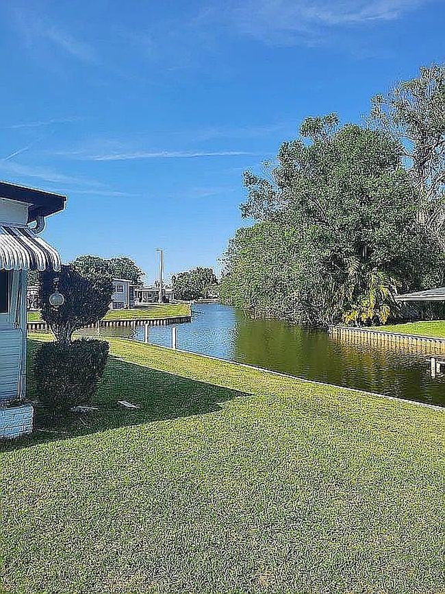 Photo of 65 Kent Dr, Winter Haven, FL