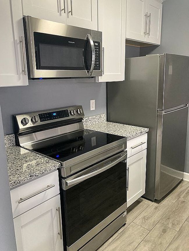 Image of 204 Quarter Trl Apt B