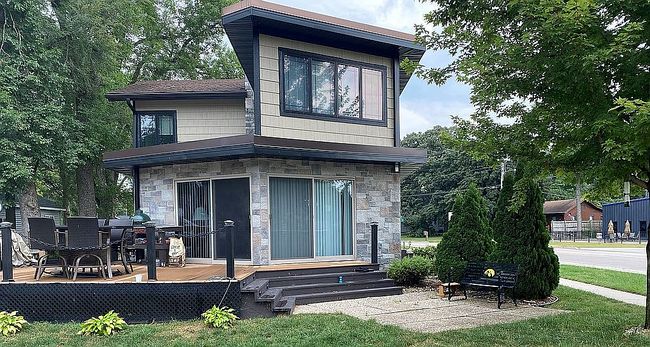 Image of 1219 S Shore Dr