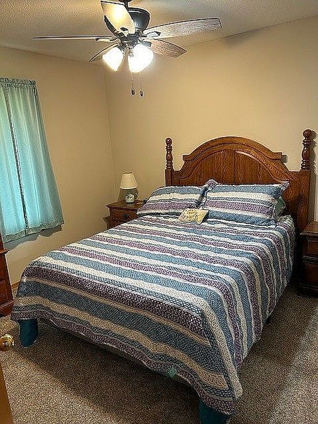 Image of 110 Oak Dr
