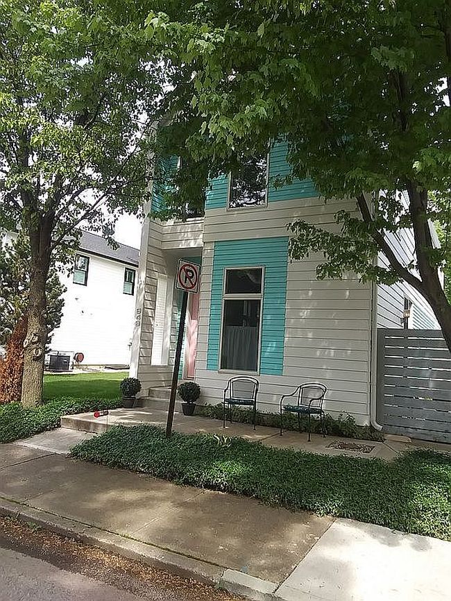 Image of 949 Stillwell St