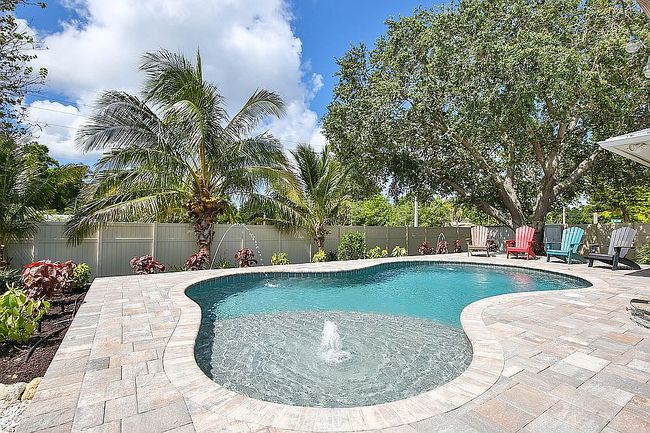 Image of 7727 9th Avenue Dr Nw