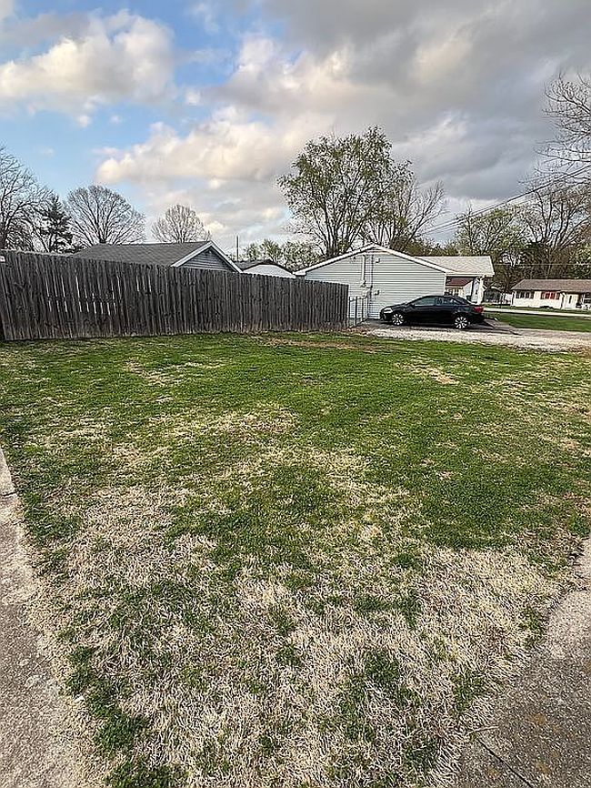 Image of 390 Hillview Blvd