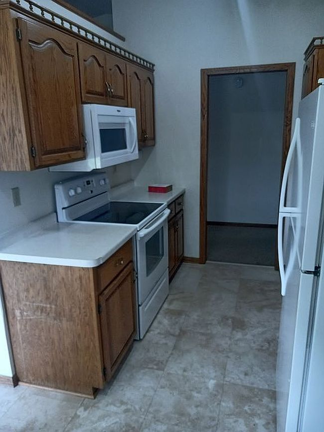 Image of 905 10th Ave N