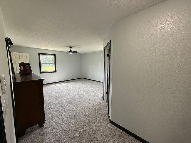 Additional photo 3 of property located at 105 N 3rd St