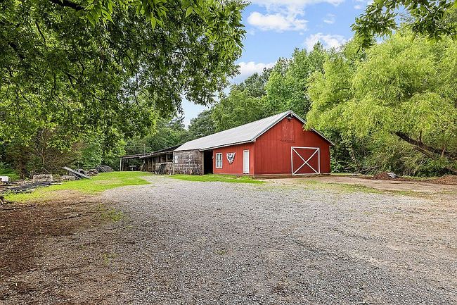Photo of 863 Murphrees Valley Rd, Springville, AL