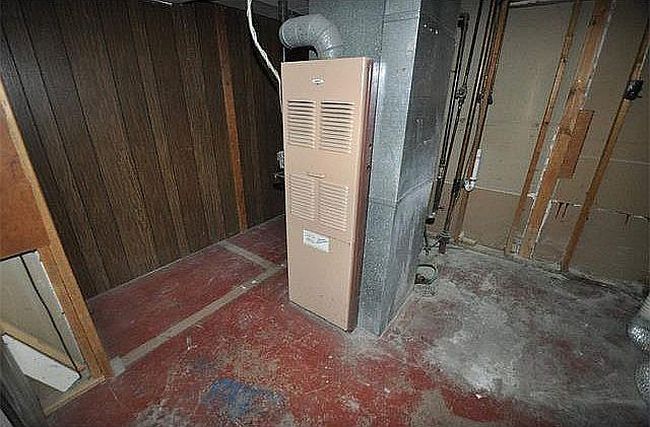 Image of 1202 Maxwell St