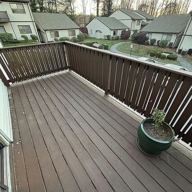 Image of 108 Village Rd Apt B