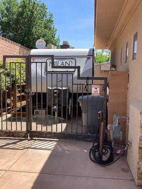 Image of 1004 E Corral Way