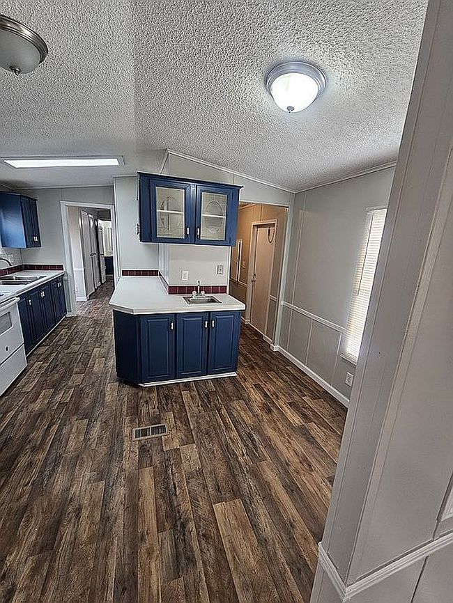 Image of 1109 Wildwood Dr #92