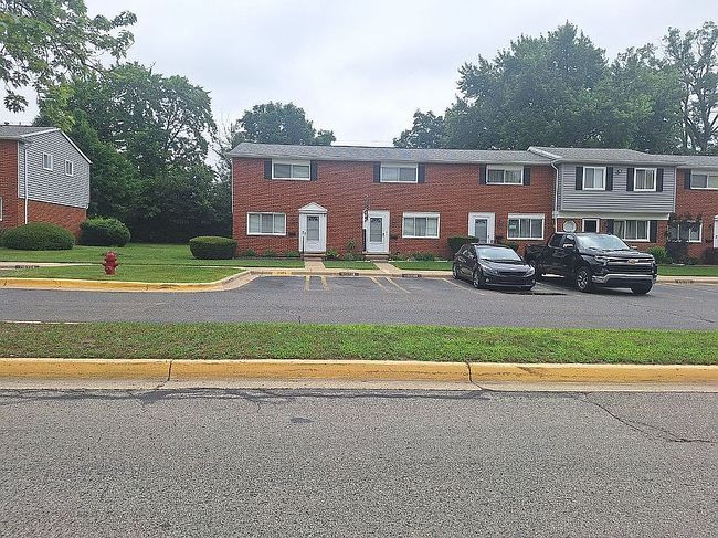 Photo of 2526 Patrick Henry St, Auburn Hills, MI