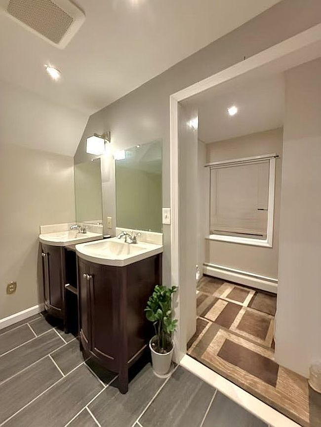 Photo of 50 10th Ave, Haverhill, MA